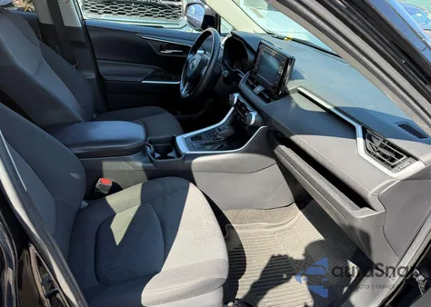 2019 Toyota Rav4 Xle from USA, damaged, VIN 2T3P1RFV8KC042967